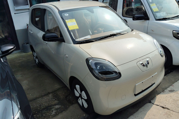 五菱汽车 宏光MINIEV 2025款 四门版 进阶款车身外观6002