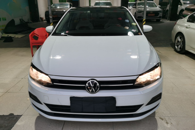 大众 Polo 2023款  Plus 1.5L 自动炫彩科技版车身外观2