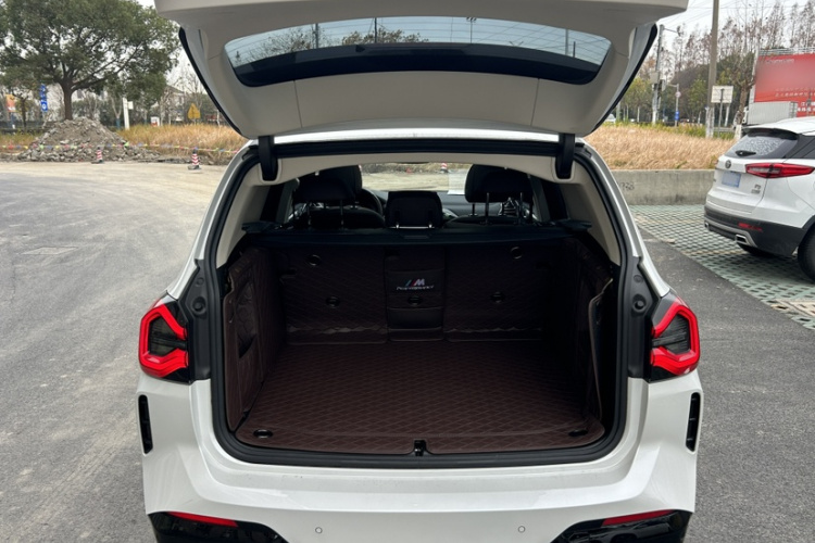 宝马iX3 2022款 领先型局部细节23