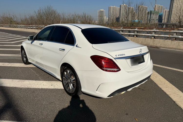 奔驰C级 2016款 C 180 L 运动型车身外观6006