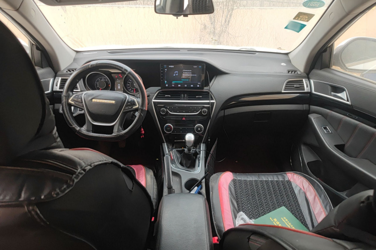 猎豹汽车 猎豹CS10 2015款 2.0T 手动卓越型中控内饰12