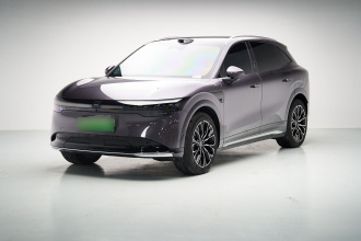 极氪7X 2025款 75kWh 后驱智驾版