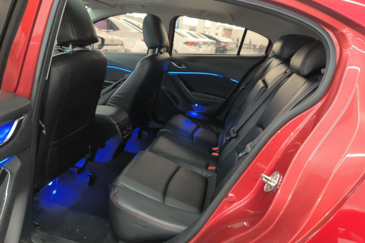 马自达3 昂克赛拉 2017款 两厢 1.5L 自动豪华型 国V中控内饰21