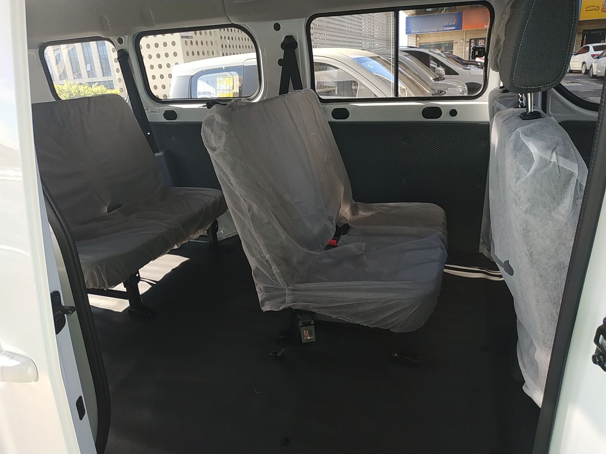 五菱汽车 五菱扬光 2024款 300KM 舒适型客车版 75kW