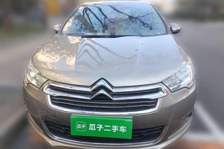 雪铁龙C4L 2014款 1.6THP 智驱版 自动劲智型车身外观2