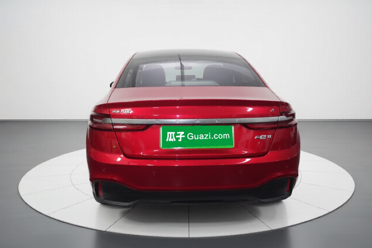 吉利几何A 2019款 高维标准续航幂方版车身外观6