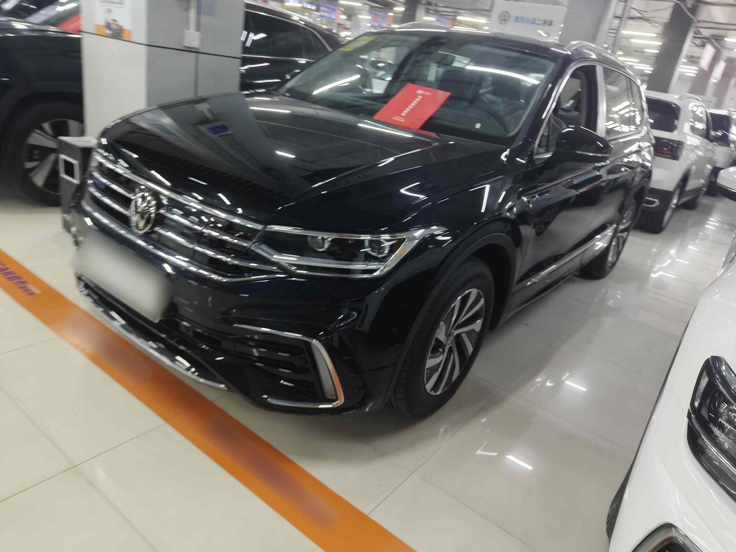 大众 途观L新能源 2023款 430PHEV 插电混动尊贵版(1)