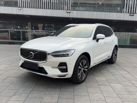 沃尔沃XC60 2023款 B5 四驱智逸豪华版