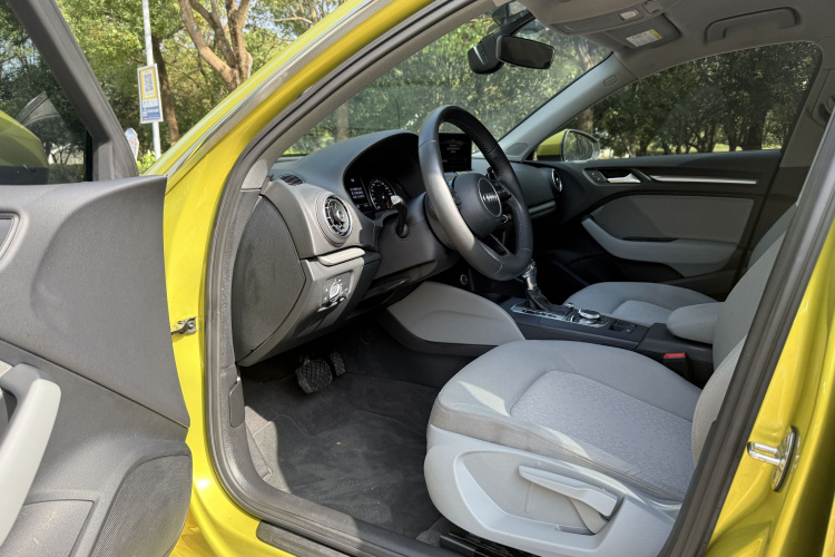奥迪A3 2017款 Sportback 35 TFSI 进取型局部细节19