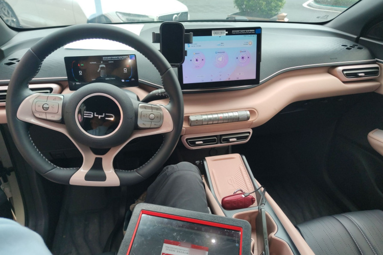 比亚迪 海鸥 2025款 305km 自由版中控内饰12