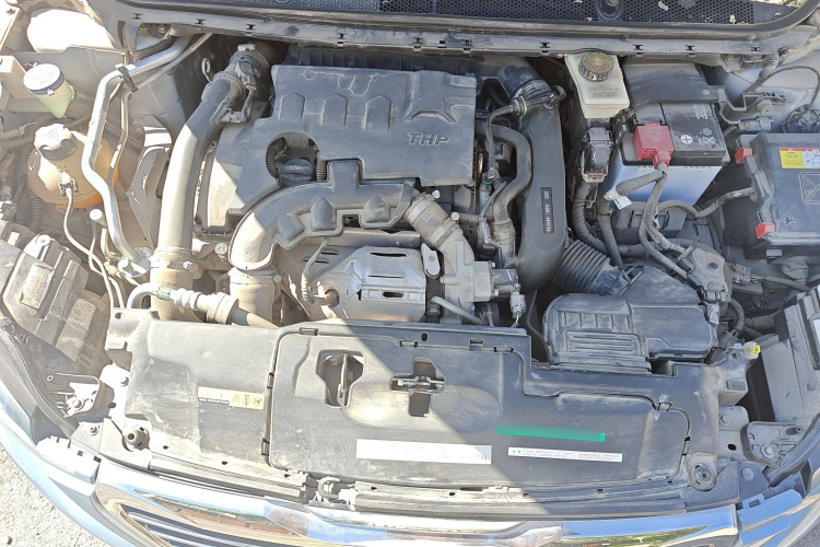 标致308S 2015款 1.6T 自动劲驰版局部细节24