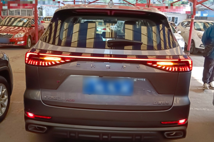 奇瑞 瑞虎8 PRO 2024款 冠军版 290T 两驱巅峰版 7座车身外观6