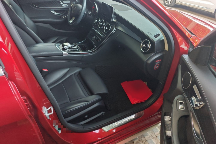 奔驰C级 2016款 C 200 L 运动型局部细节9005