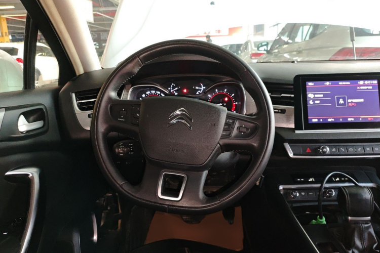 雪铁龙C5 2017款 350THP 自动舒适型局部细节13