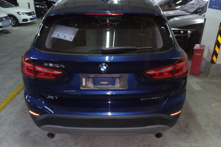 宝马X1 2019款 sDrive20Li 领先型车身外观6004