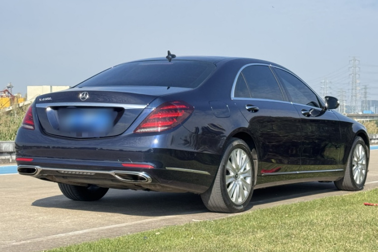 奔驰S级 2019款 S 320 L车身外观6004