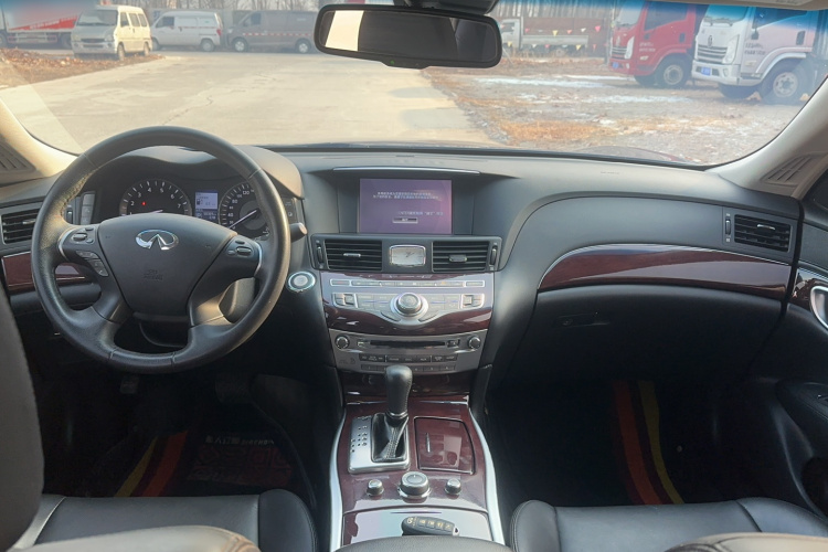 英菲尼迪Q70 2017款 Q70L 2.5L 悦享版中控内饰7003