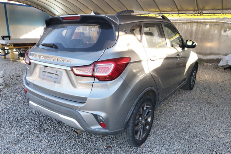 陆风X2 2017款 1.6L 自动铂锐版车身外观7