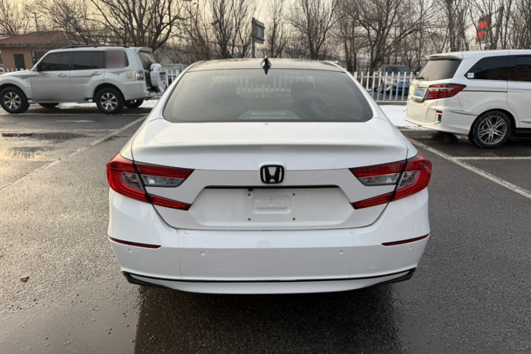 本田 雅阁 2018款 锐·混动 2.0L 锐智版 国VI车身外观6007