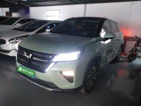 五菱汽车 五菱星辰 2021款 1.5T CVT星辉版