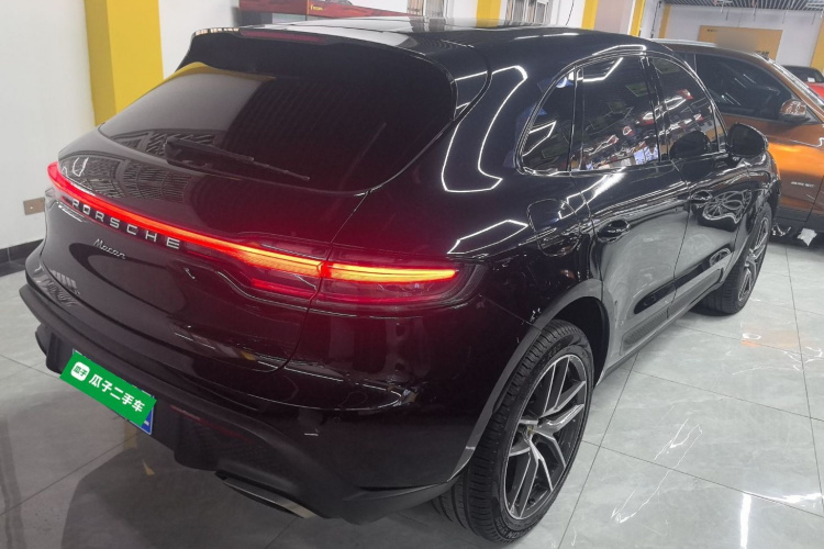 保时捷 2023款 Macan 2.0T车身外观7