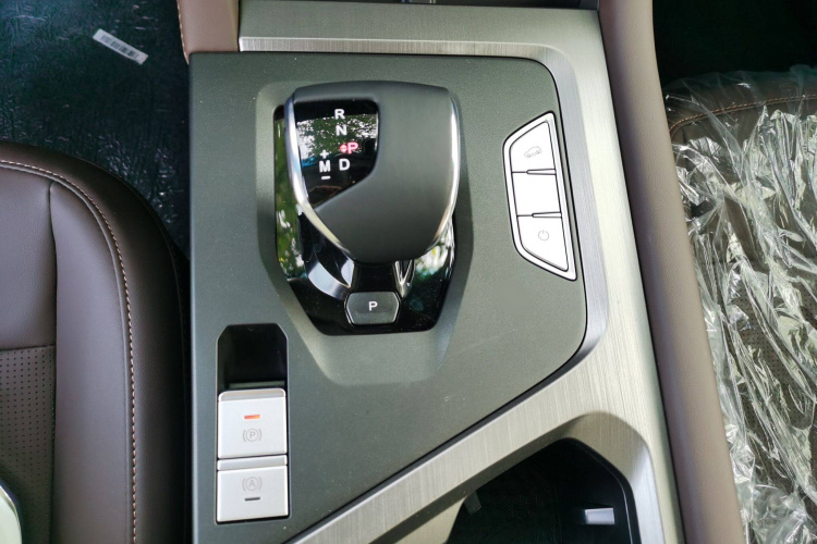 捷途X90 2024款 1.6T DCT 麒麟版 7座局部细节18