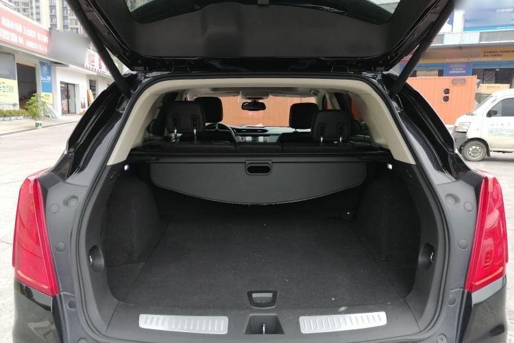 凯迪拉克XT5 2018款 28T 四驱豪华型中控内饰23