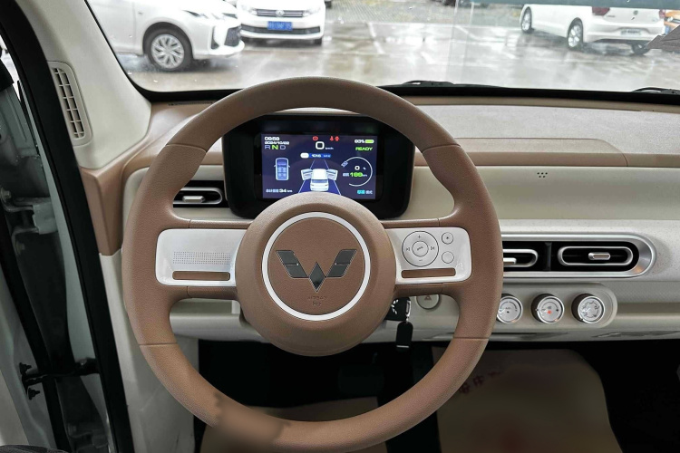 五菱汽车 宏光MINIEV 2024款 第三代 215km 青春版中控内饰7002