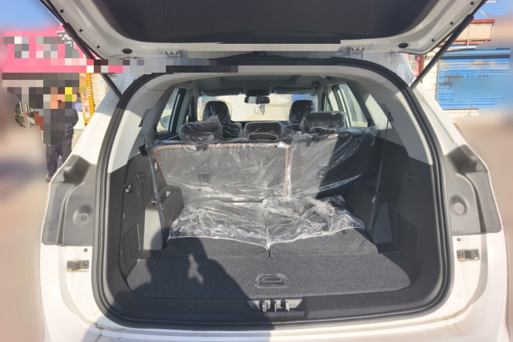 捷途X90 PLUS 2023款 改款 1.6TD DCT别墅 7座中控内饰23