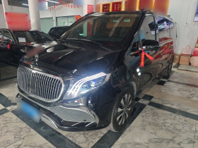 奔驰 威霆 2023款 2.0T 精英版 7座