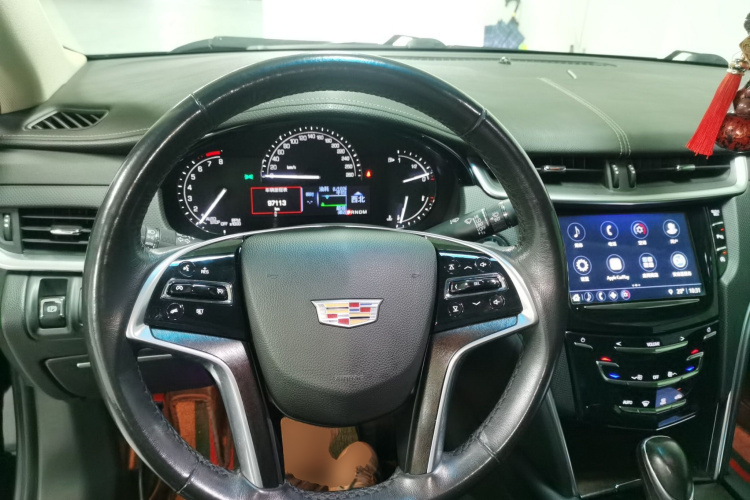 凯迪拉克XTS 2018款 28T 技术型中控内饰13