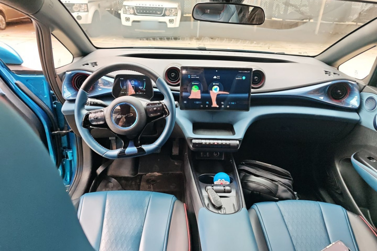 比亚迪 海豚 2021款 405km 时尚版中控内饰12