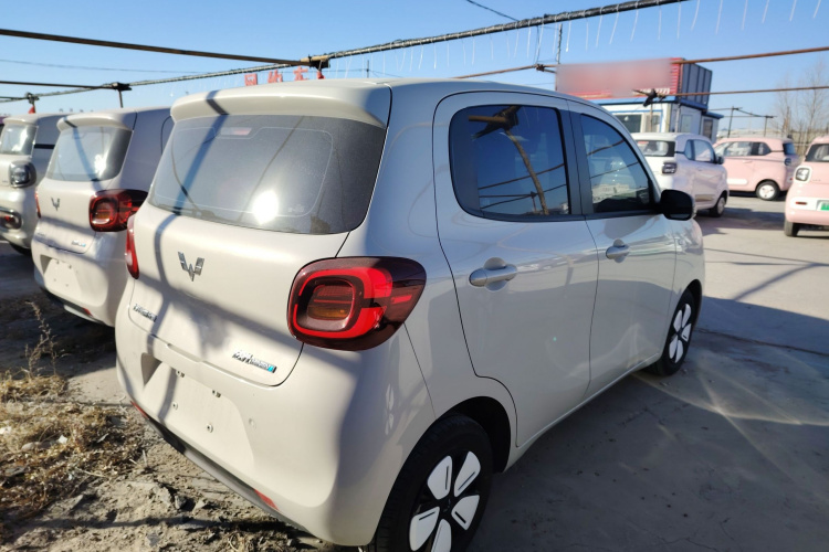 五菱汽车 宏光MINIEV 2025款 四门版 进阶款车身外观6005