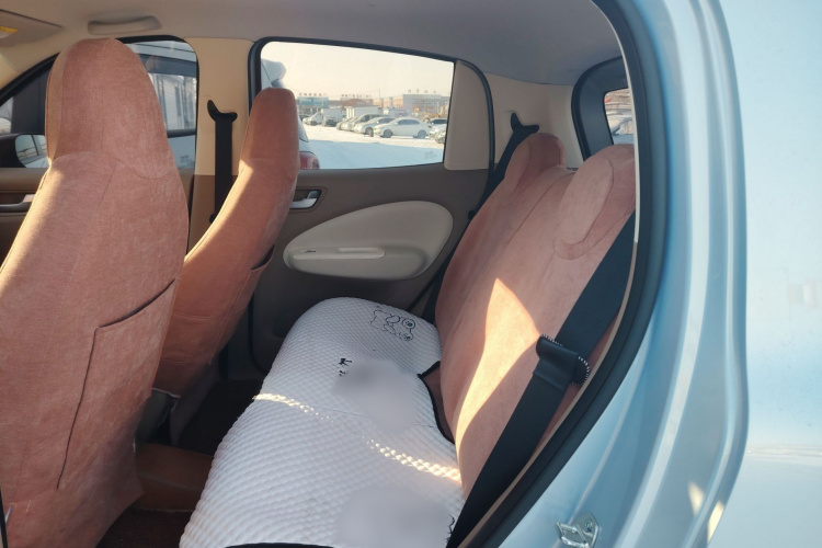 五菱汽车 宏光MINIEV 2025款 四门版 臻享+款中控内饰7001