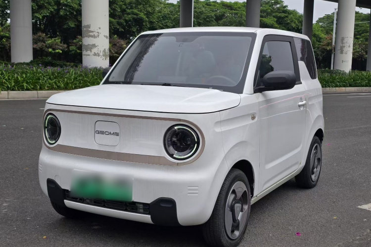 吉利银河 2023款 熊猫mini 新春版宝藏熊车身外观1