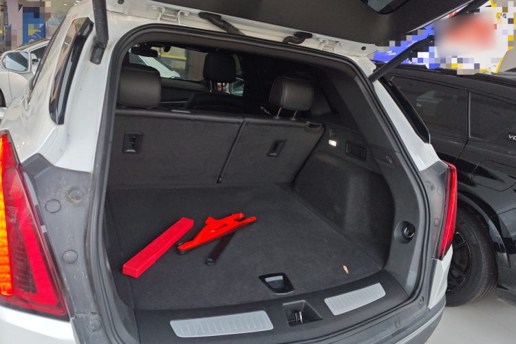 凯迪拉克XT5 2021款 28T 豪华型局部细节23
