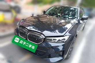 宝马i3 2024款 eDrive 40 L 曜夜套装