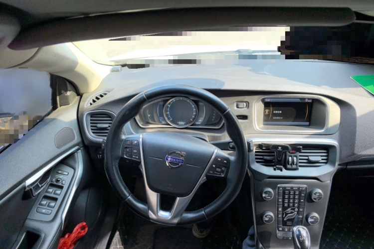 沃尔沃V40 2014款 2.0T 智雅版局部细节13