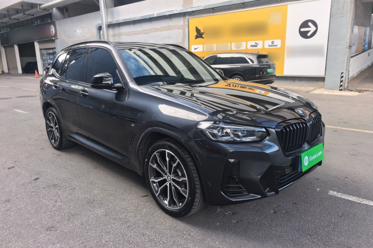 宝马X3 2022款 xDrive30i 领先型 M曜夜套装车身外观6002