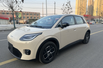 埃安 AION UT 2025款 330星辉版