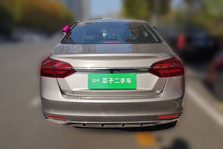 吉利汽车 帝豪 2019款 领军版 1.5L CVT向上亚运版 国VI车身外观6