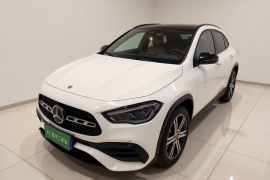 奔驰GLA 2020款 GLA 200 4MATIC
