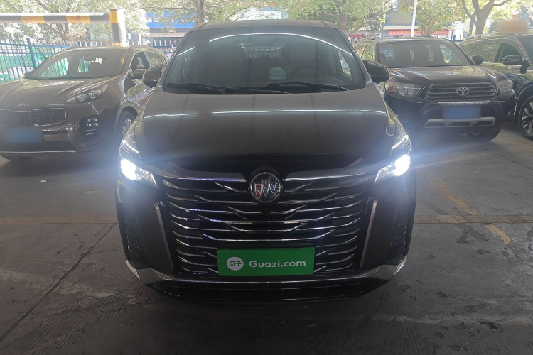 别克GL8 2023款 陆上公务舱 舒适型车身外观6001