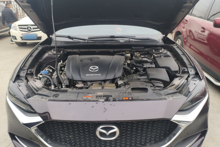 马自达CX-4 2020款 2.0L 自动两驱蓝天探索版机舱底盘24