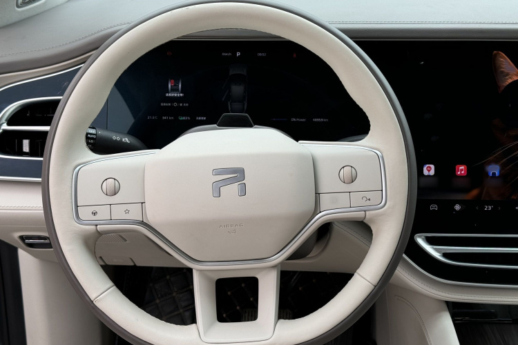 飞凡汽车 飞凡R7 2022款 旗舰高阶版中控内饰7002