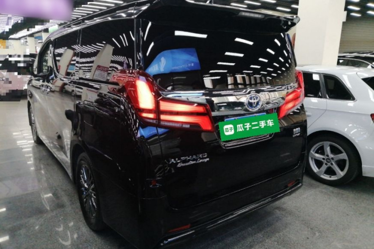 丰田 埃尔法 2021款 双擎 2.5L 尊贵版车身外观6003