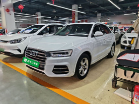 奥迪Q3 2018款 30周年年型 35 TFSI 时尚型