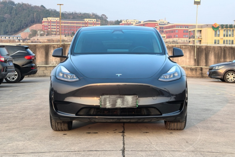 特斯拉 Model Y 2023款 后轮驱动版车身外观6003