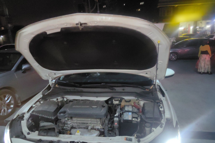 雪佛兰 科鲁泽 2022款 320 自动悦享天窗版局部细节24