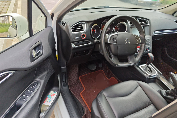 雪铁龙C4L 2014款 1.6THP 智驱版 自动劲智型中控内饰20